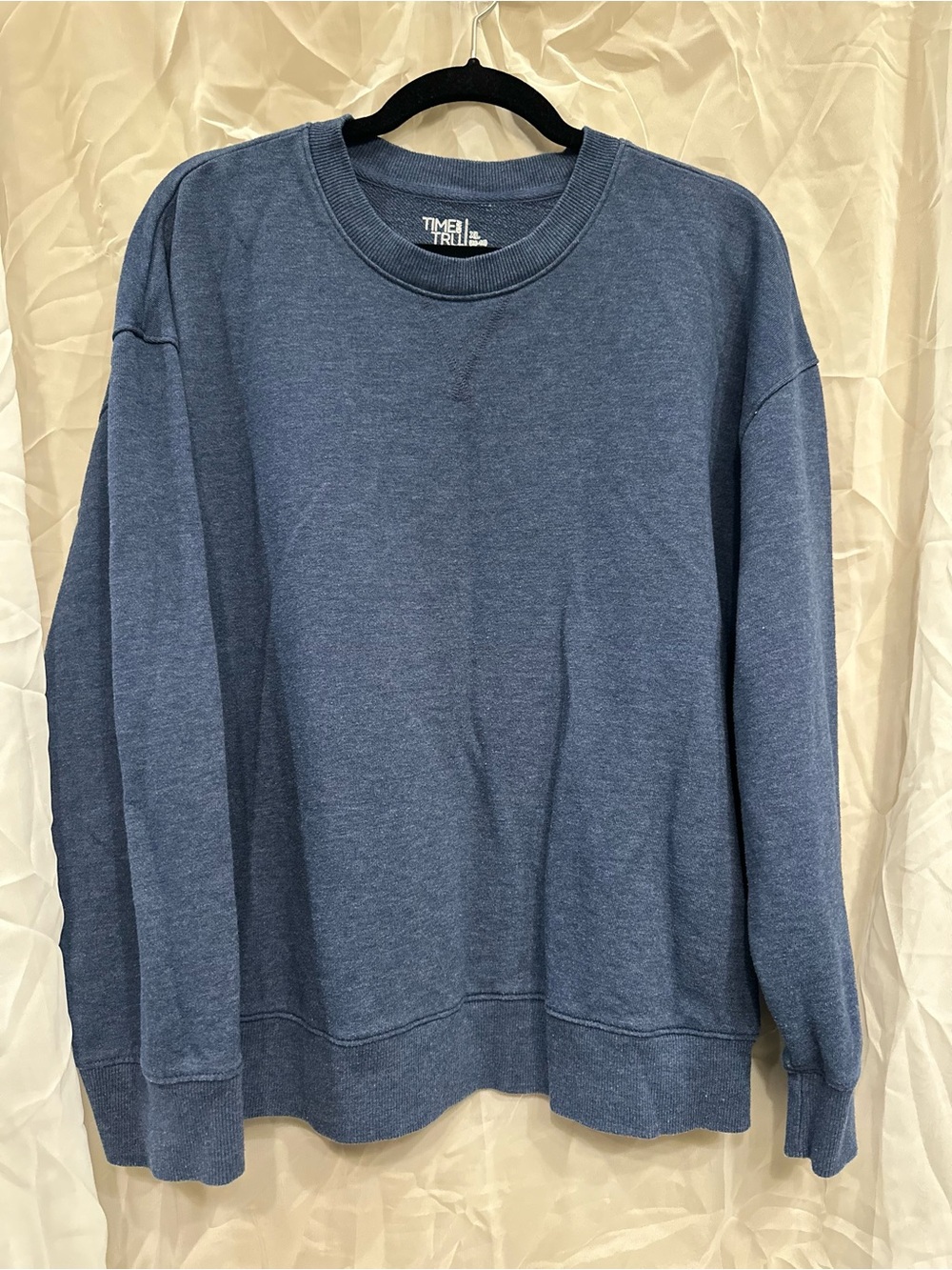 Time and Tru Slate Blue Lightweight Crewneck Sweatshirt